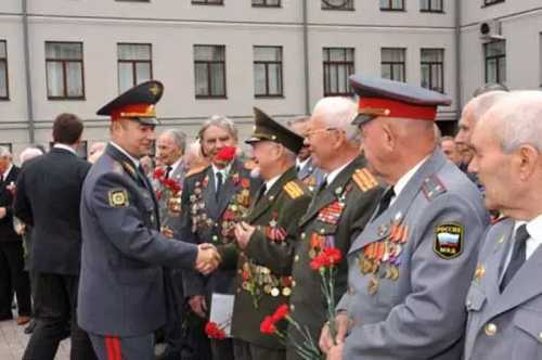 Награждение медалью «Ветеран МВД».