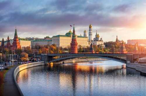 Переезд на ПМЖ в Москву: все что нужно знать